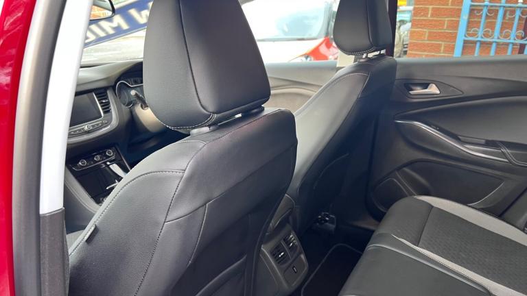 2021 Vauxhall Grandland X 1.5 Turbo D SRi Nav 5dr HATCHBACK Diesel Manual