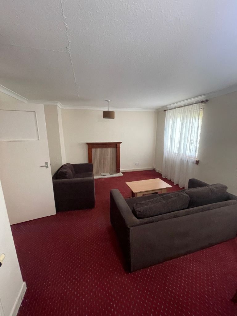 3 bedroom flat
