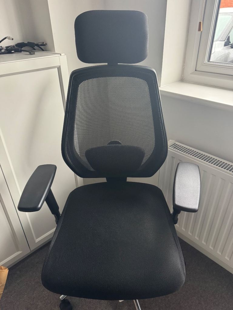 image for Black office chair. 