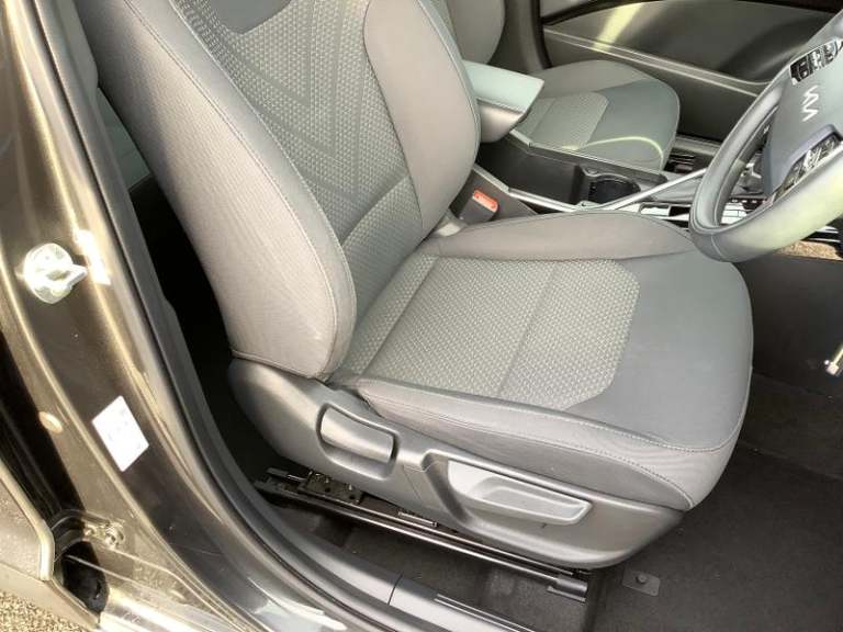 2022 Kia Niro 1.6 GDi Hybrid 2 5dr DCT ESTATE PETROL/ELECTRIC Automatic