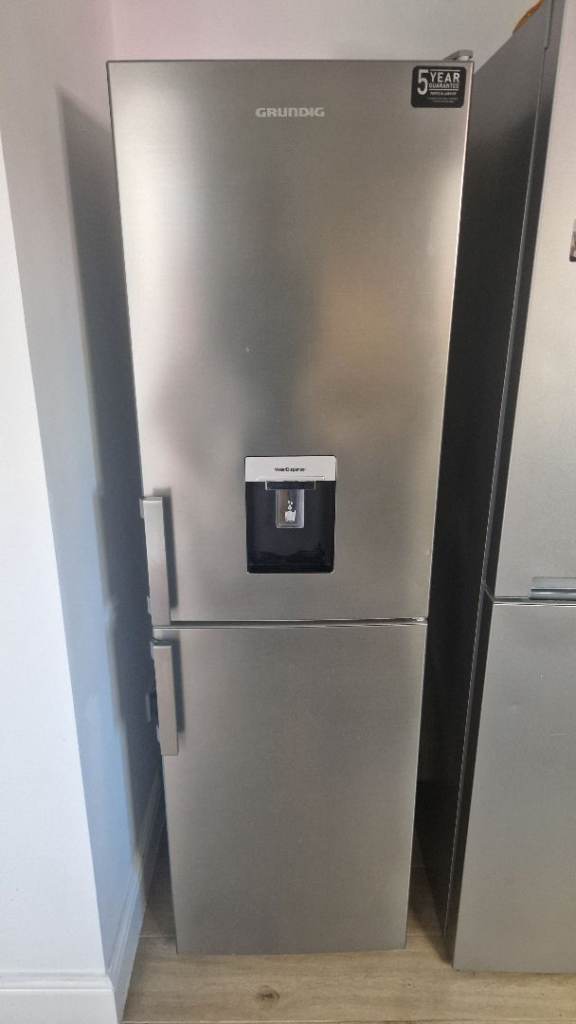 Grundig Frost Free Fridge Freezer GKF35810DN - Brushed Steel
