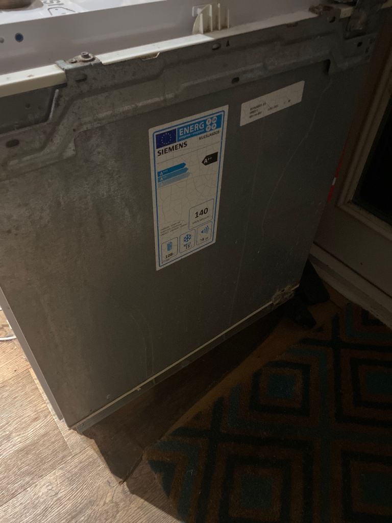 Integrated Under-counter Fridge with Freezer box 