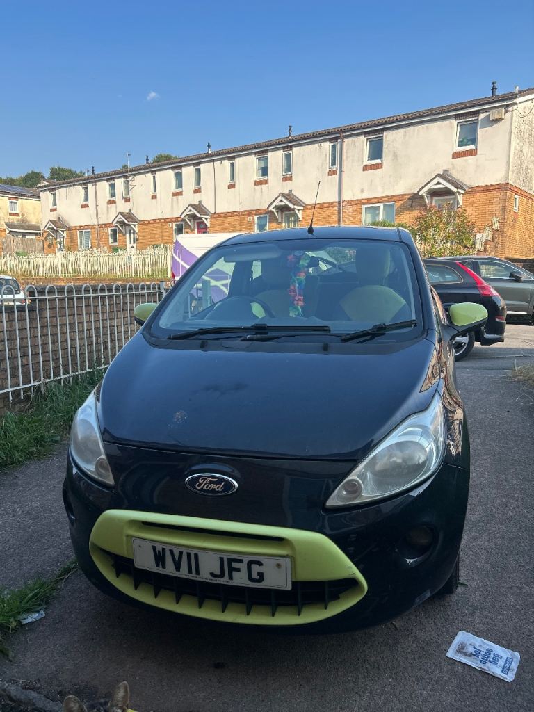 Ford, KA, Hatchback, 2011, Manual, 1242 (cc), 3 doors