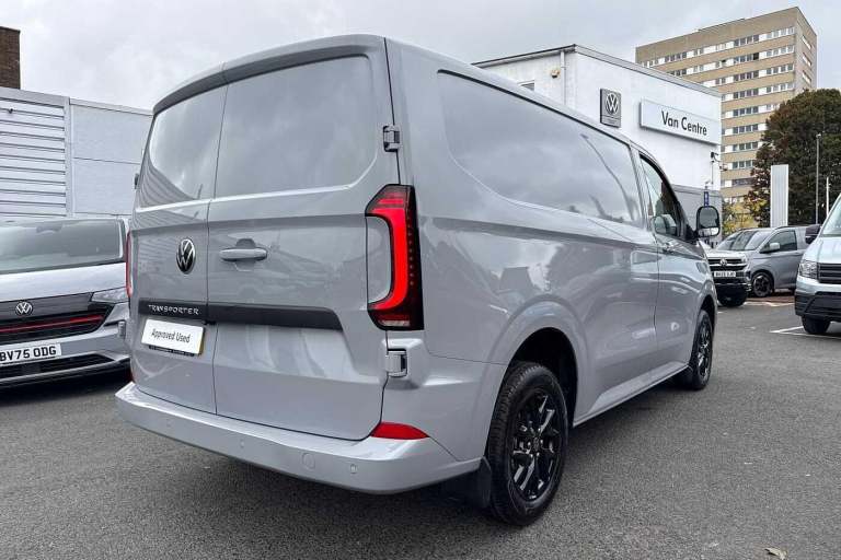 2025 Volkswagen Transporter 2.0 TDI 110 Commerce Pro Van-2 Seats Van DIESEL Manual