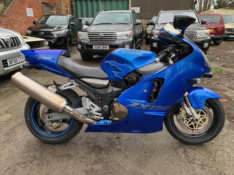 2001 Kawasaki ZX12R NINJA HYPERSPORTS CRUISE MISSILE !! CLASSIC MOTORCYCLE