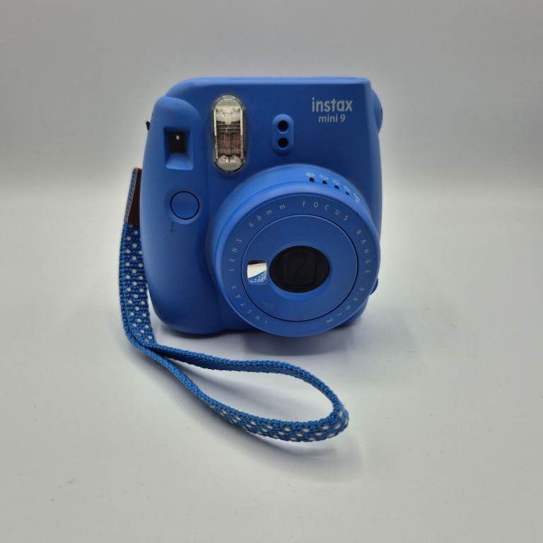 Fujifilm Instax Mini 9 camera