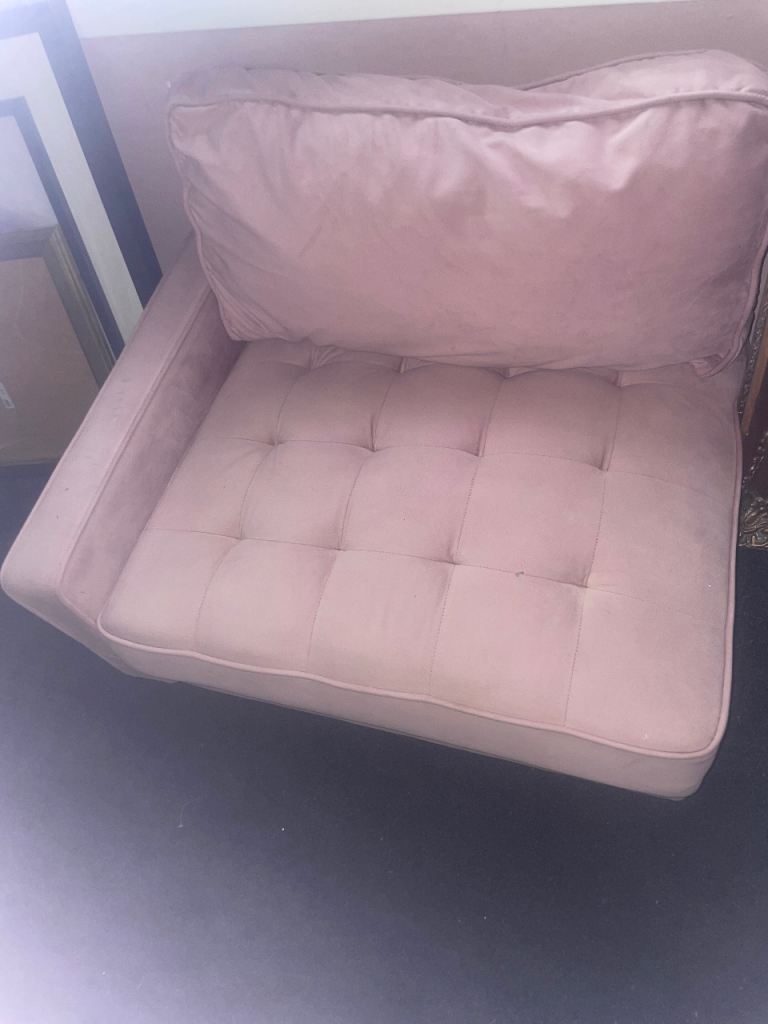 2 Free chairs 