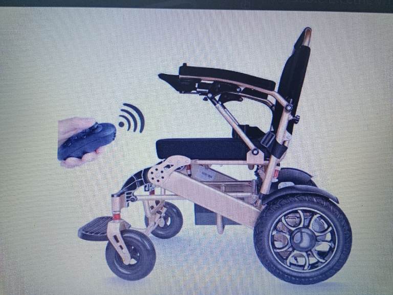       HIRE     AUTO, FOLD/UNFOLD POWER WHEELCHAIR