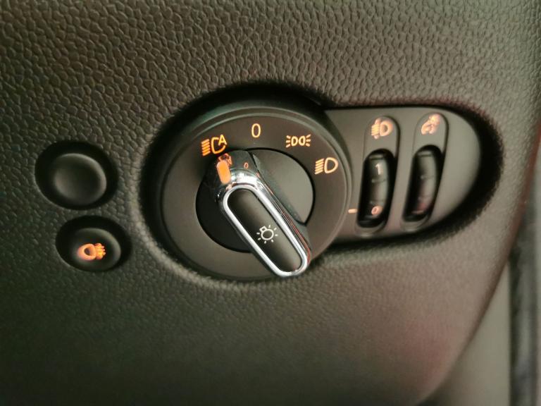 2021 MINI Hatch 2.0 Cooper S Sport Hatchback 5dr Petrol Steptronic Euro 6 (s/s) (178 ps) -  Hatch...