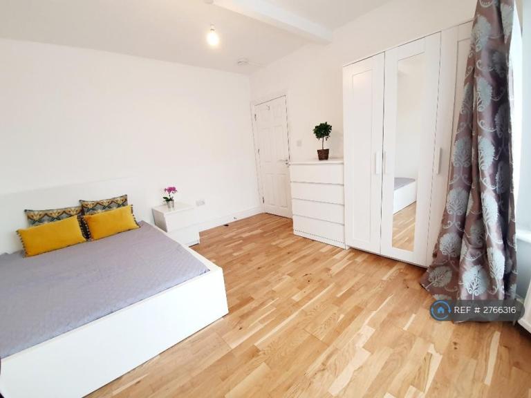 1 bedroom in Nestles Avenue, Hayes, UB3 (#2766316)