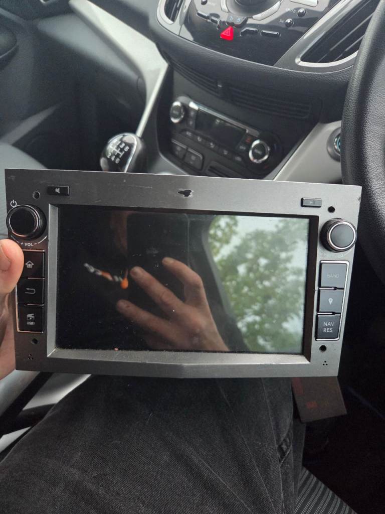 Astra carplay