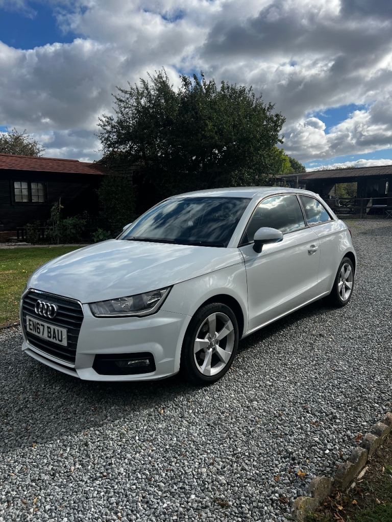 Audi A1 2018 - White 