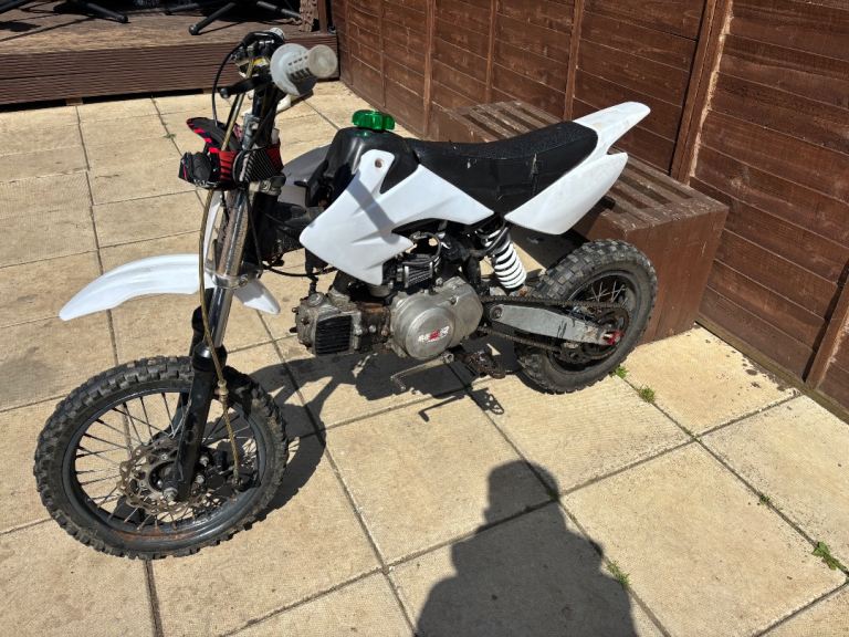M2R 110 pitbike 