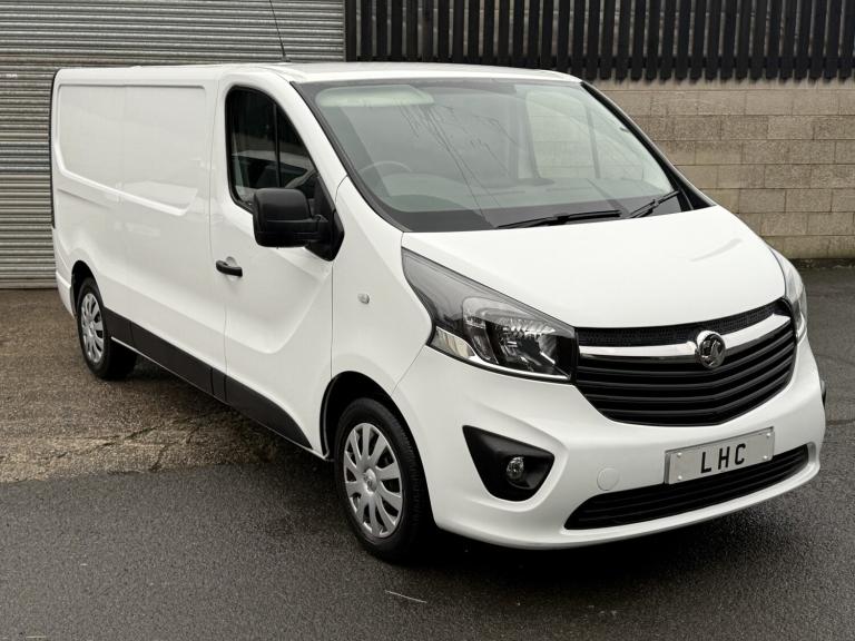VAUXHALL VIVARO PLUS VAT **** 1.6 CDTi 2900 Sportive 2018