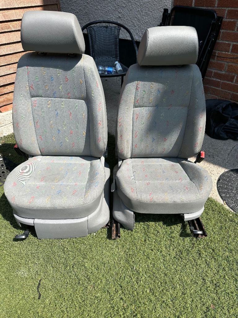 Caddy seats & bases £20