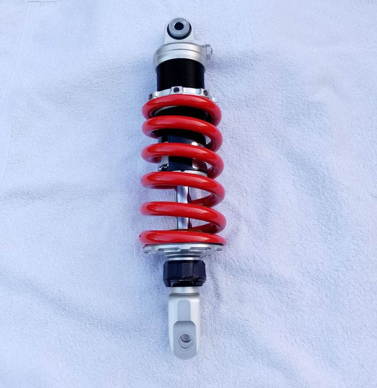 1989-2005 Suzuki GSX750F YSS Rear Shock.