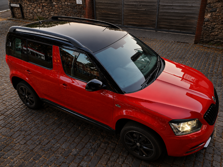 Skoda, YETI, Hatchback, 2016, Auto DSG, 1197 (cc), 5 doors