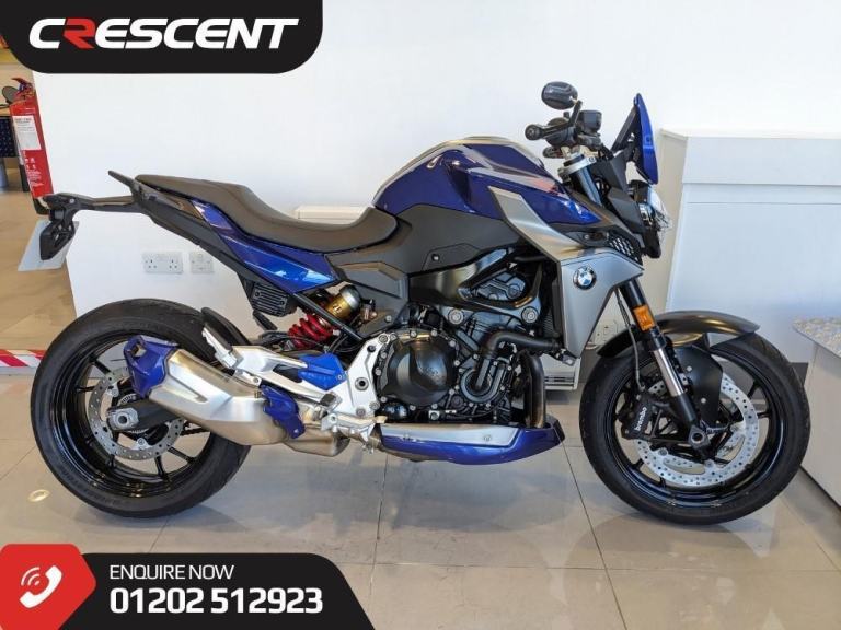 2020 BMW F900R SE - ESA - QS - HEATED GRIPS - BAR MIRRORS - CRUISE - FLY SCREEN
