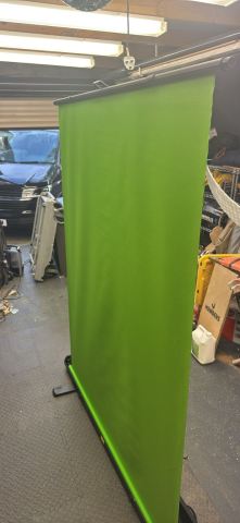 Elgato Green Screen Background | in Aberdeen | Gumtree