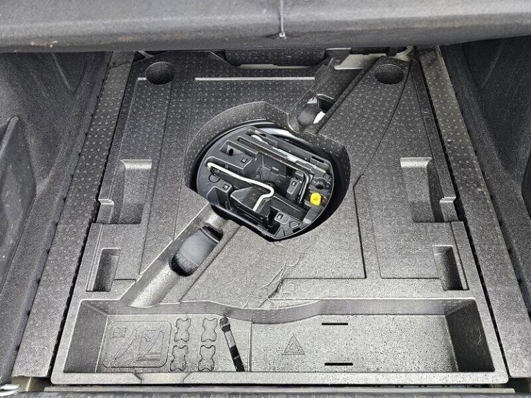 2019 Peugeot 308 SW PureTech Allure Estate Petrol Manual