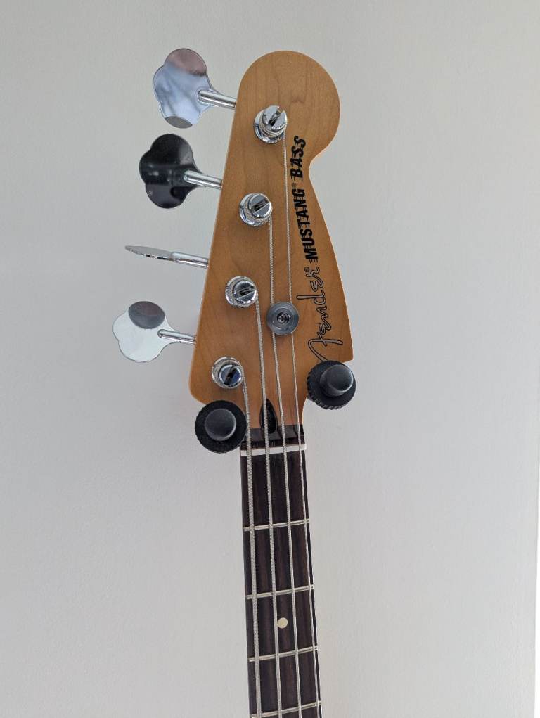 Fender Mustang Bass 