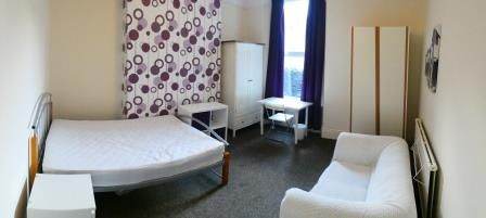 Large double Room | Bills INCLUDED | £135/week | Near city centre
