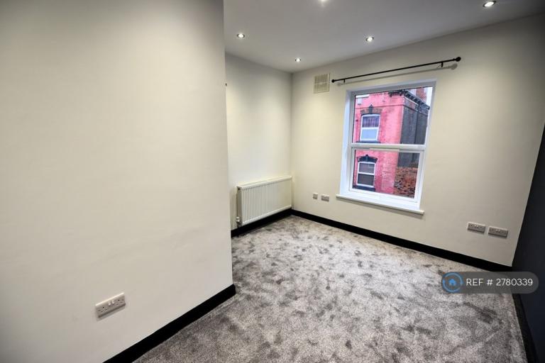 3 bedroom house in Harold Grove, Leeds, LS6 (3 bed) (#2780339)