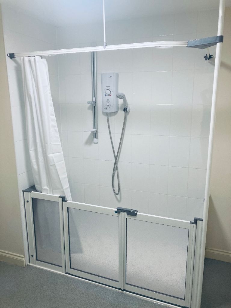 Disabled Shower Enclosure