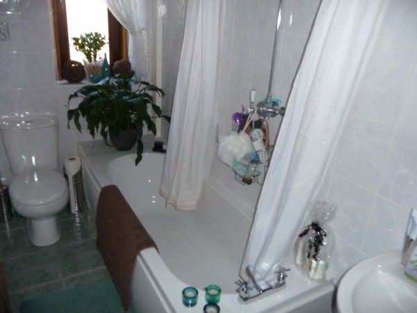 Spacious 2 DBL Bedroom Flat, Arklay Terrace, Dunde