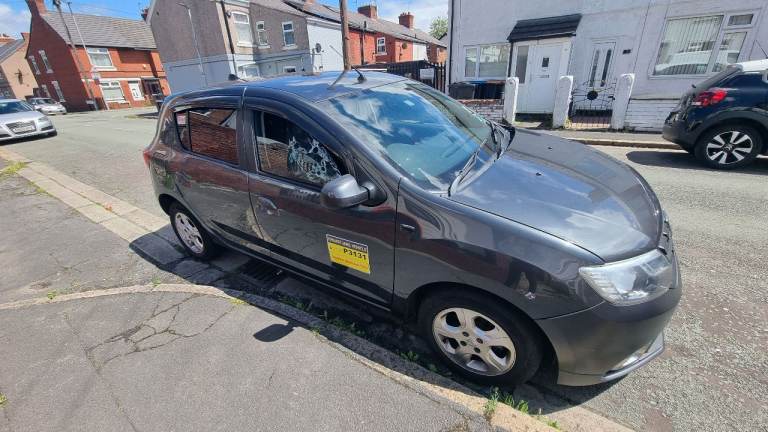 Dacia sandero private and hire for sale