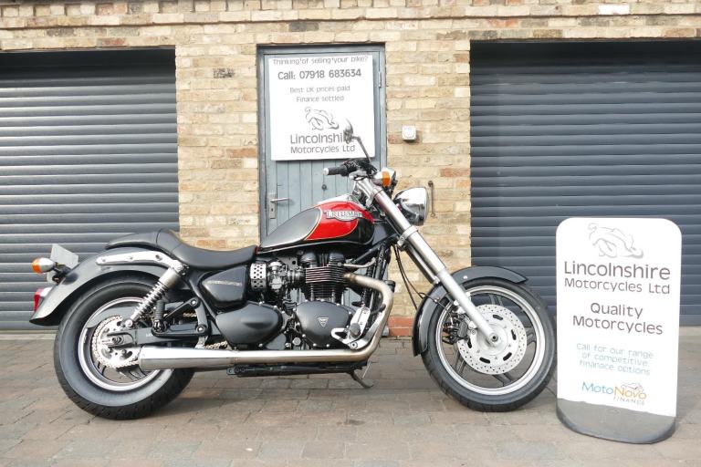 05 Triumph SPEED MASTER 865