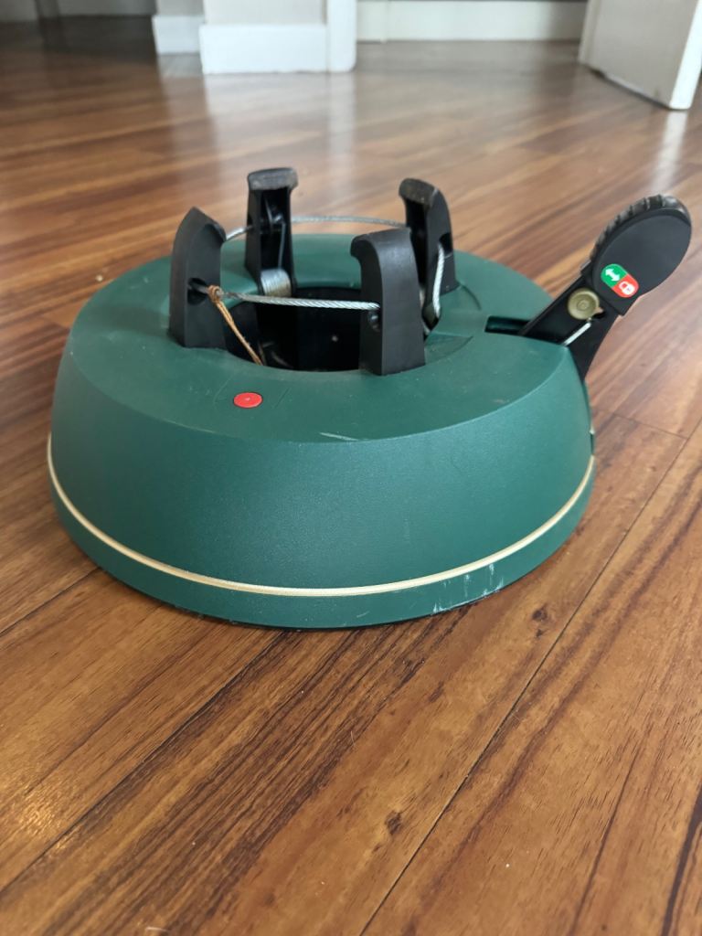 Real Christmas tree stand