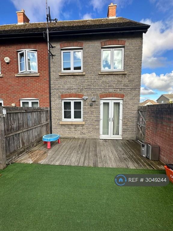 3 bedroom house in Marlborough Road, Swindon, SN3 (3 bed) (#3049244)