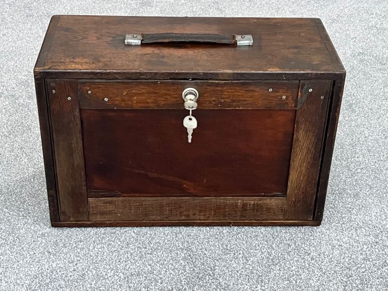 Vintage Engineering tool box