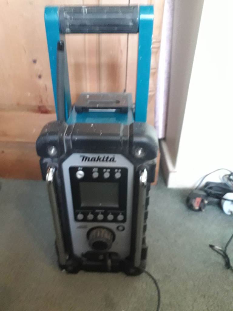 Makita Job Site Radio – DAB/FM, Good Condition