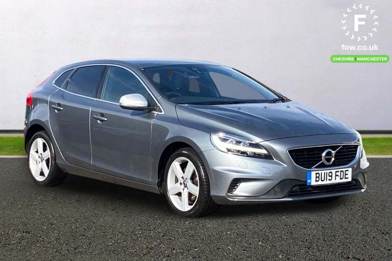 2019 Volvo V40 T2 [122] R DESIGN Edition 5dr Hatchback PETROL Manual