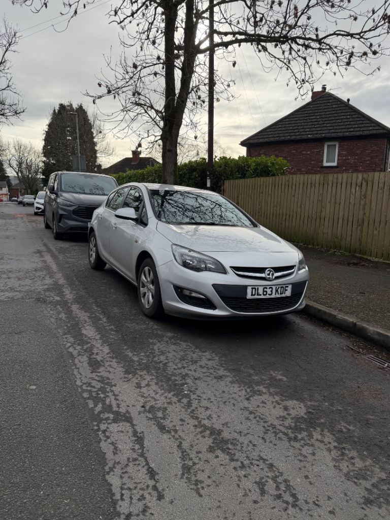 Vauxhall, ASTRA, Hatchback, 2014, Manual, 1398 (cc), 5 doors