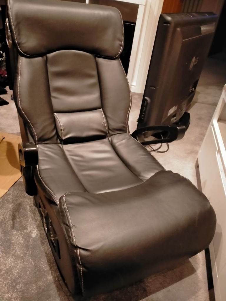 Gaming chair