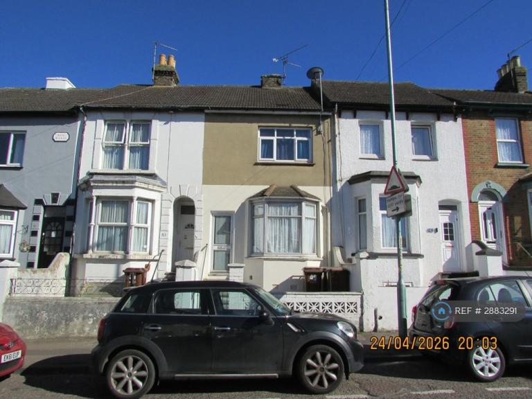3 bedroom house in Gillingham Road, Gillingham, ME7 (3 bed) (#2883291)