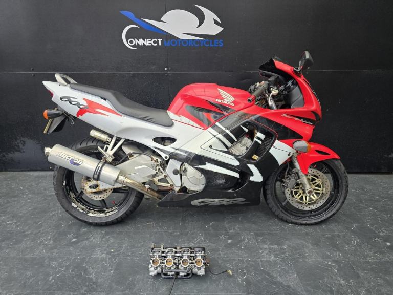HONDA CBR 600 F 1997 PROJECT BIKE HPI CLEAR