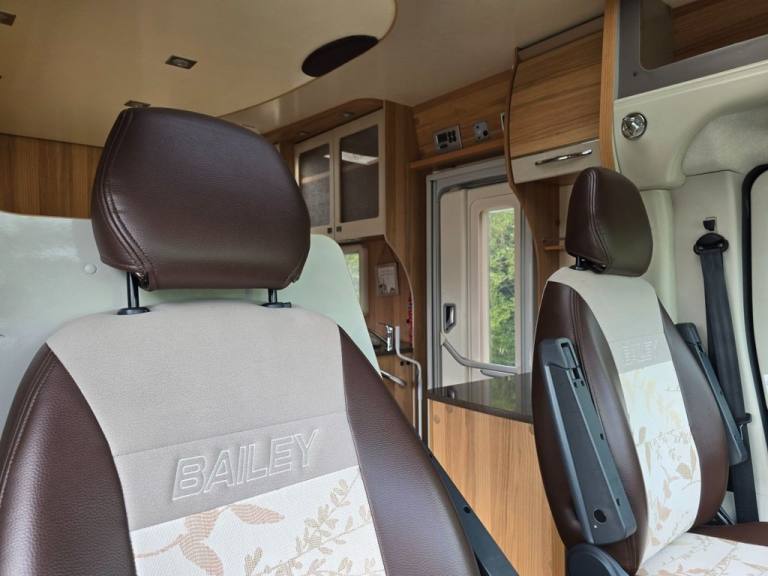 2016 Peugeot Boxer 765 APPROACH 2.2 HDi  CHASSIS CAB DIESEL Manual