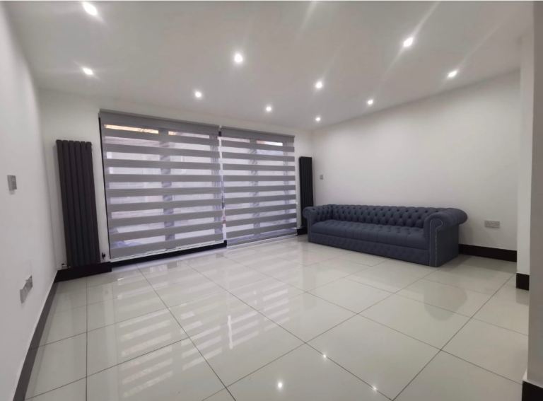 2 bedroom flat I. croydon