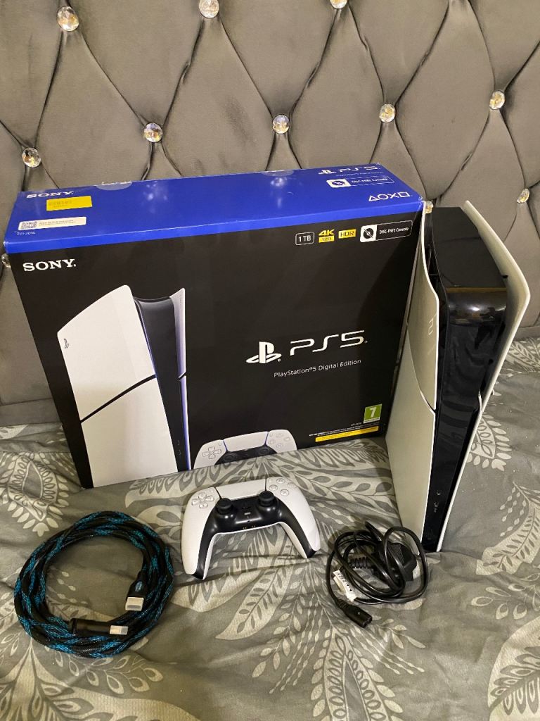 PS5 Slim Digital Edition – Like New – Full Box & Receipt