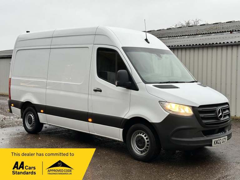 2022 Mercedes-Benz Sprinter 3.5t H2 Progressive Van PANEL VAN DIESEL Manual