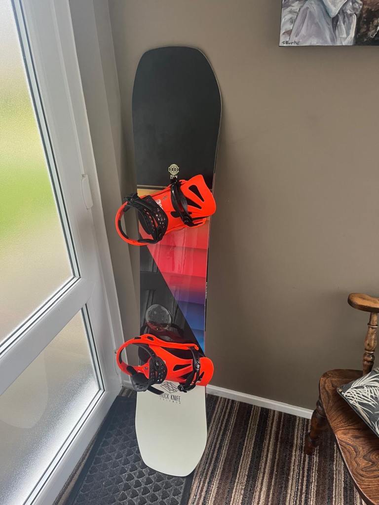 Snowboard, bag, bindings with boots and boot bag