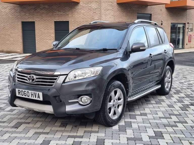 Toyota RAV4 2.2 Diesel D-CAT SR Manual| Great Condition | 4x4✅