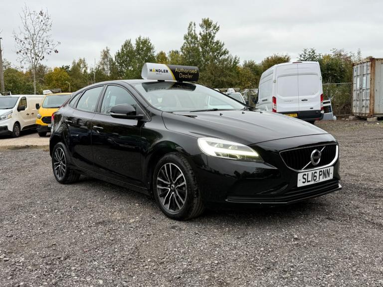 2016 Volvo V40 D3 [4 Cyl 150] Momentum 5dr, Euro 6  HATCHBACK Diesel Manual