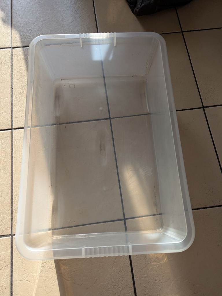 FREE - SAVE FROM LANDFILL plastic box without lid 