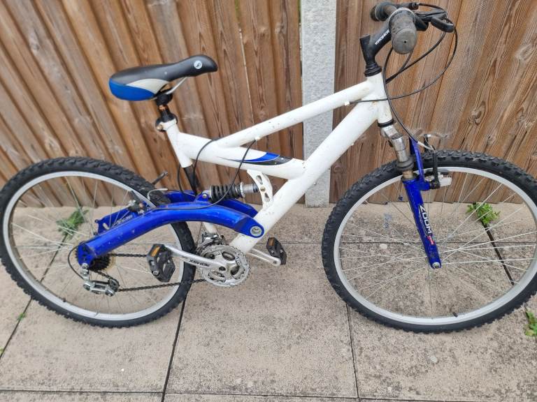 BARRACUDA BIKE FOR SPARES OR REPAIRS