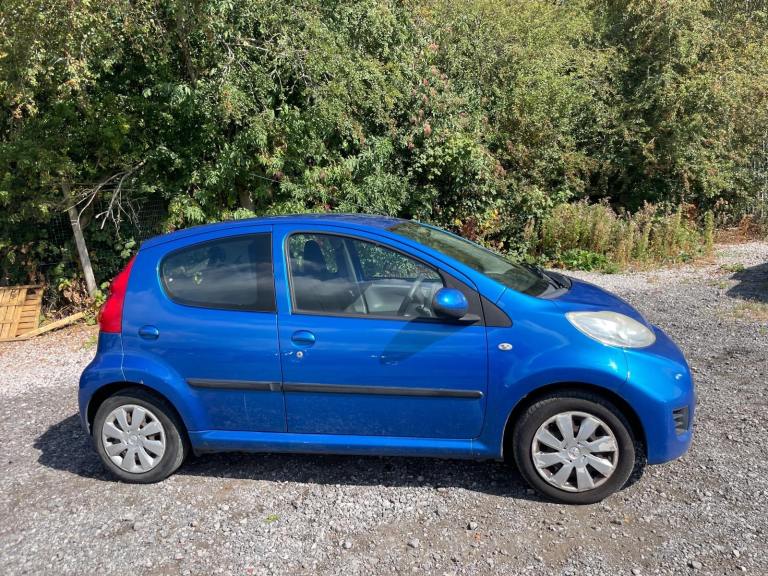 PEUGEOT 107 1.0 URBAN 61 REG BLUE 5 DOOR MOT NOVEMBER 6TH 2026 TAX £20 LOW INSURANCE 60+MPG